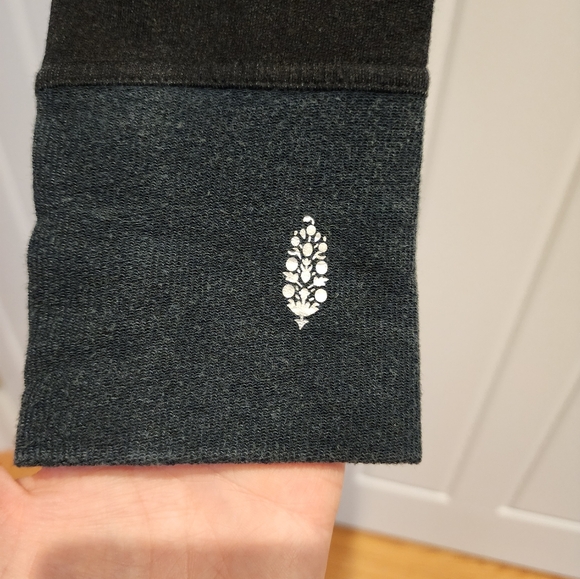 FP movement top sz sm - Picture 2 of 8